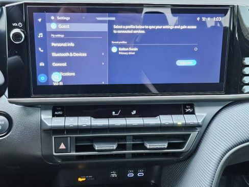 Used 2025 Toyota Camry SE w/ Multimedia Upgrade Package image 39