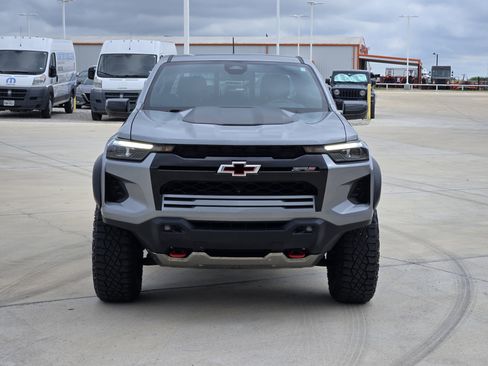 Used 2023 Chevrolet Colorado ZR2 w/ ZR2 Convenience Package III AWD/4WD image 3