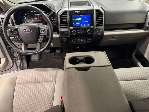 Used 2020 Ford F150 XLT w/ Equipment Group 302A Luxury AWD/4WD image 4