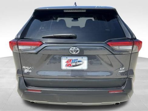 Used 2023 Toyota RAV4 LE AWD/4WD image 6