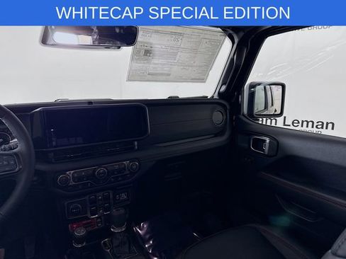 New 2026 Jeep Wrangler Unlimited Rubicon AWD/4WD image 21