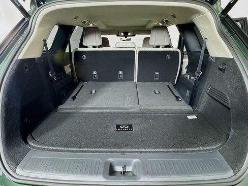 New 2026 INFINITI QX60 Luxe w/ Family Package image 33