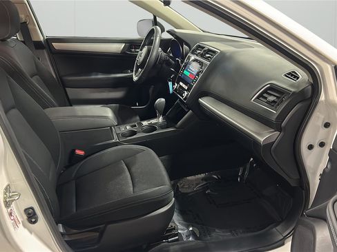 Used 2019 Subaru Legacy 2.5i Premium AWD/4WD image 14