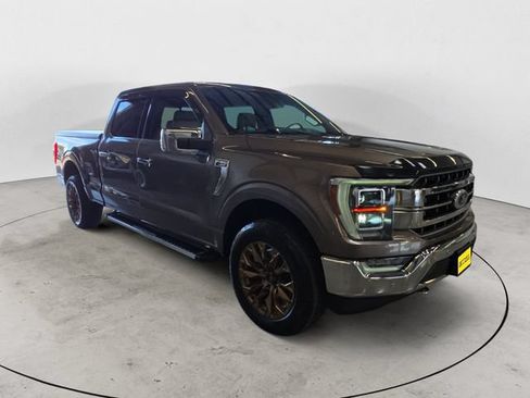 Used 2023 Ford F150 Lariat w/ Equipment Group 502A High AWD/4WD image 3