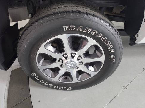 Used 2023 RAM 2500 Limited AWD/4WD image 12