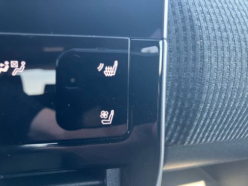 Certified 2025 Toyota bZ4X Limited image 27