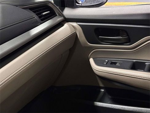 Certified 2023 Honda Odyssey EX-L image 27