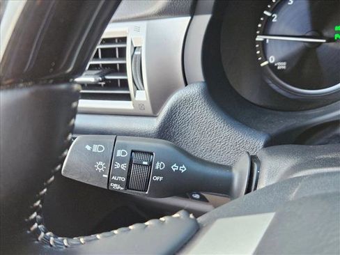 Used 2023 Lexus GX 460 Luxury image 15