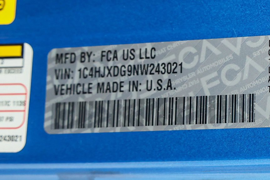 Used 2022 Jeep Wrangler Unlimited Sport w/ Xtreme Recon 35" Tire Package AWD/4WD image 36