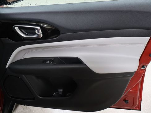 New 2026 Jeep Compass Limited AWD/4WD image 18