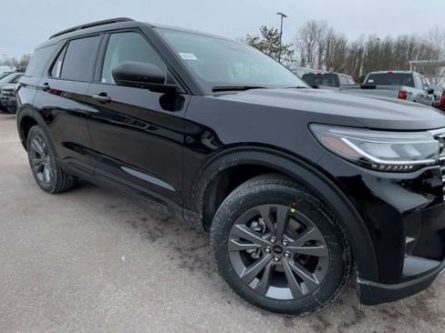 New 2026 Ford Explorer Active image 8