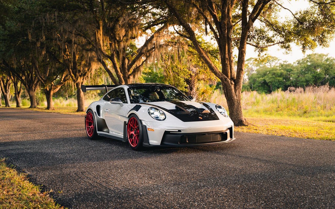 Used 2025 Porsche 911 GT3 RS RWD image 6