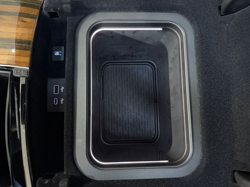 Certified 2025 Cadillac Escalade Sport Platinum w/ LPO, ONYX Package image 46