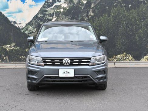 Used 2021 Volkswagen Tiguan SE w/ Panoramic Sunroof Package AWD/4WD image 5