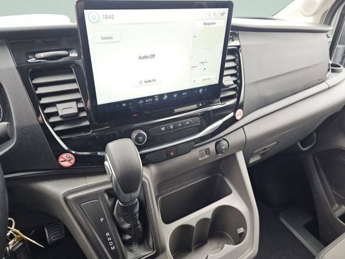 Used 2024 Ford Transit 350 XLT image 29