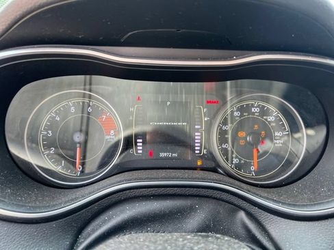 Used 2021 Jeep Cherokee Latitude Lux AWD/4WD image 4