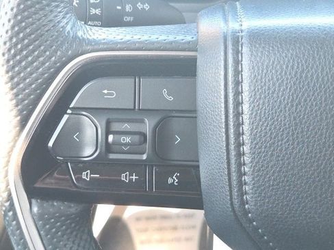 Used 2024 Toyota Tundra Limited AWD/4WD image 39