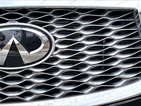 Certified 2022 INFINITI QX55 Luxe w/ Cargo Package image 11