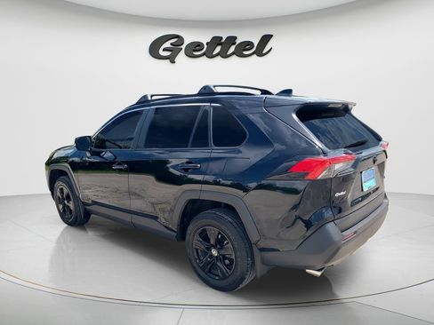 Certified 2025 Toyota RAV4 XLE w/ Convenience Package FWD image 7