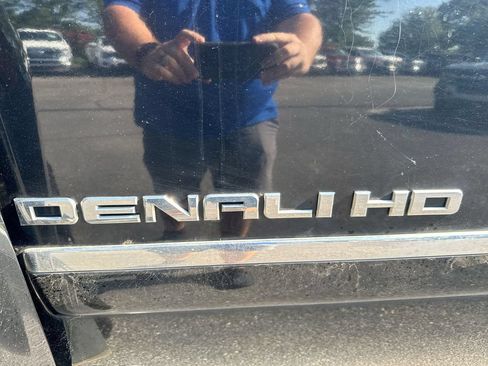 Used 2013 GMC Sierra 2500 Denali AWD/4WD image 27