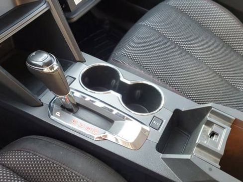 Used 2017 GMC Terrain SLE w/ Convenience Package image 15