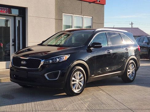 Used 2017 Kia Sorento AWD image 21