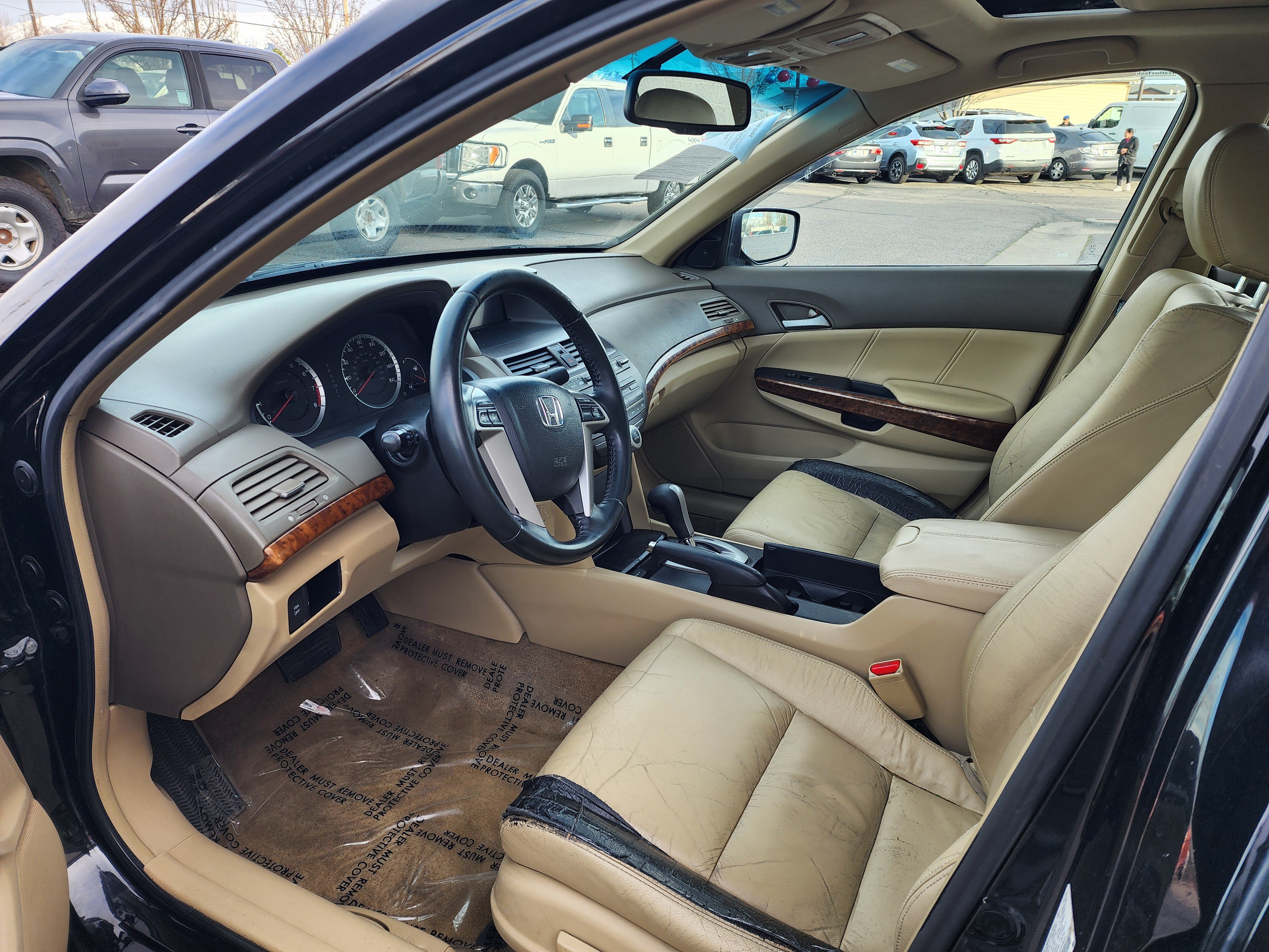 Used 2009 Honda Accord EX-L image 10