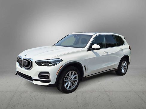 Used 2022 BMW X5 sDrive40i w/ Parking Assistance Package RWD image 4