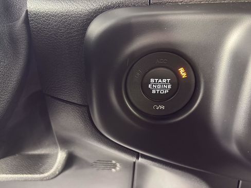 Used 2019 Jeep Wrangler Unlimited Rubicon image 37