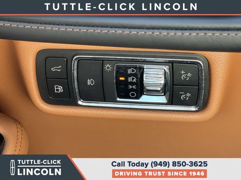 Certified 2022 Lincoln Aviator Black Label Grand Touring AWD/4WD image 25
