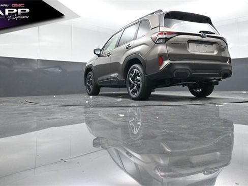 New 2025 Subaru Forester Limited image 30