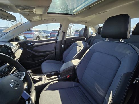 Used 2025 Volkswagen Jetta SE image 20