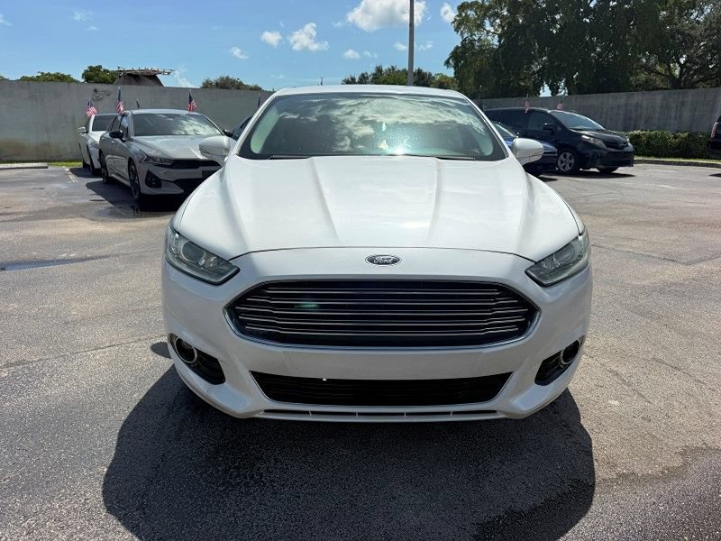 Used 2016 Ford Fusion Titanium FWD image 10