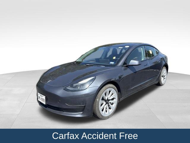 Used 2023 Tesla Model 3 Standard Range RWD image 2