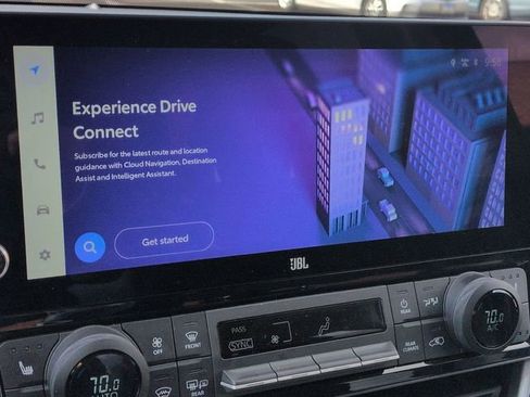 Used 2025 Toyota Grand Highlander AWD Hybrid image 20