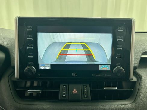 Used 2021 Toyota RAV4 Limited image 15