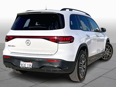 Used 2023 Mercedes-Benz EQB 250+ image 12