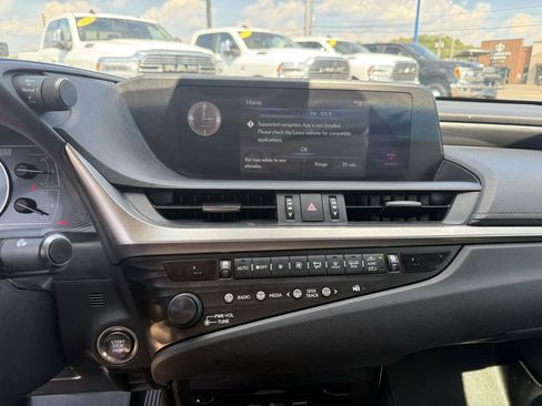 Used 2020 Lexus ES 350 w/ Accessory Package 2 FWD image 8