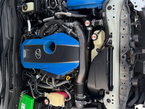 Used 2018 Lexus IS 300 image 78