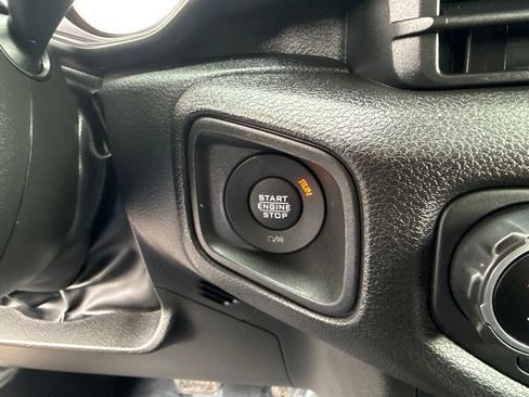 Certified 2024 Jeep Wrangler Unlimited Sport AWD/4WD image 15