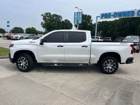 Used 2019 Chevrolet Silverado 1500 LT Trail Boss AWD/4WD image 4