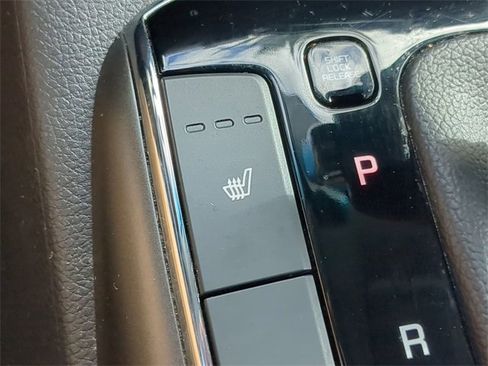 Used 2017 Kia Forte EX image 23