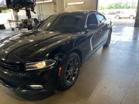 Used 2018 Dodge Charger GT AWD/4WD image 5
