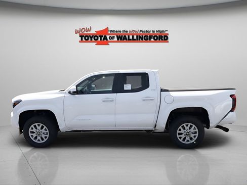 New 2026 Toyota Tacoma SR5 AWD/4WD image 2