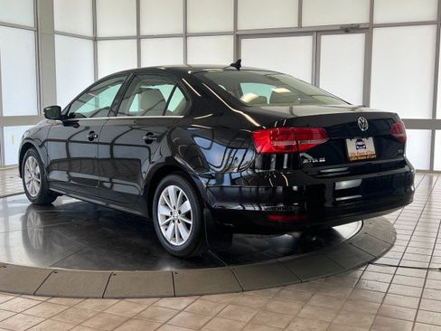 Used 2015 Volkswagen Jetta SE FWD image 5