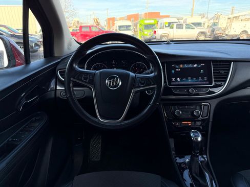 Used 2018 Buick Encore Preferred image 16