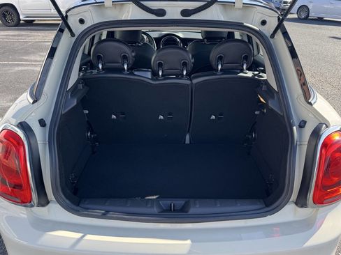 Used 2017 MINI Cooper S image 19