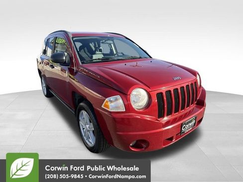 Used 2007 Jeep Compass Sport FWD image 3