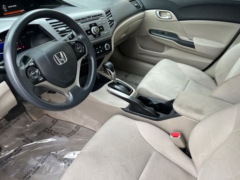 Used 2012 Honda Civic LX image 11