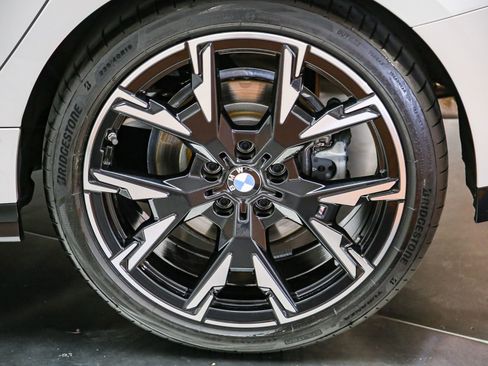 Used 2026 BMW 228i w/ Premium Package FWD image 11